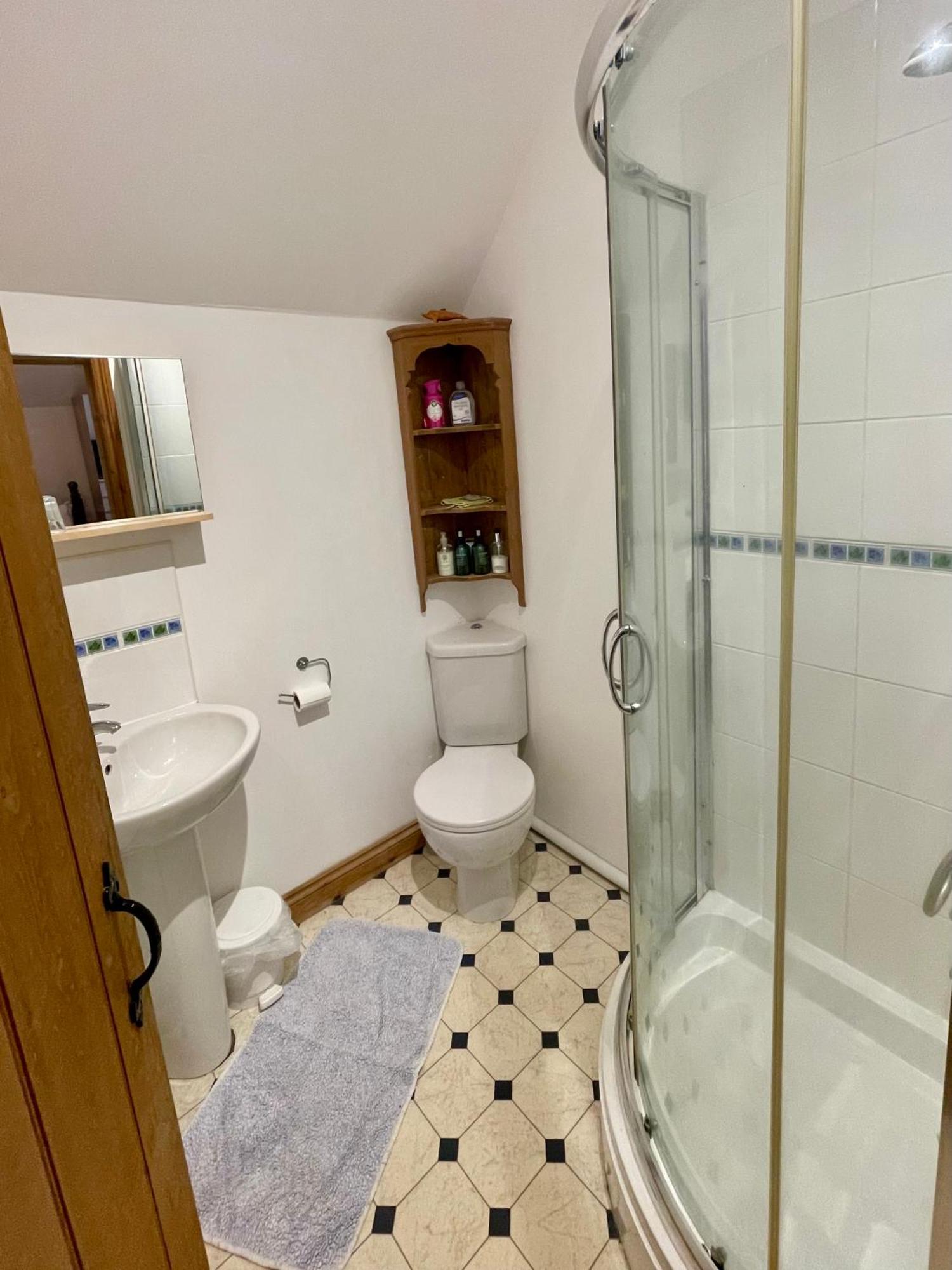 Highfields Farm B&B Stone  Εξωτερικό φωτογραφία